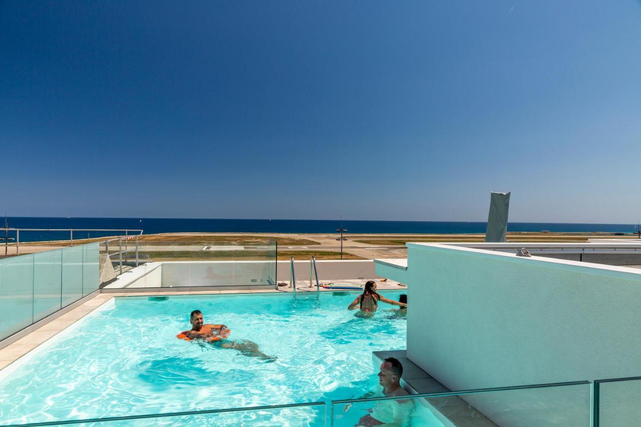 Nemea Appart Hotel Nice Arenas Aeroport Екстер'єр фото